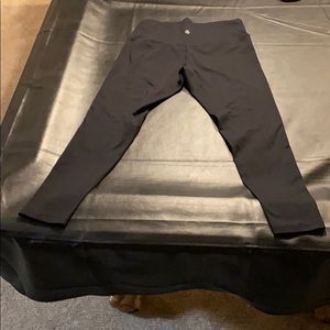 Lululemon black leggings